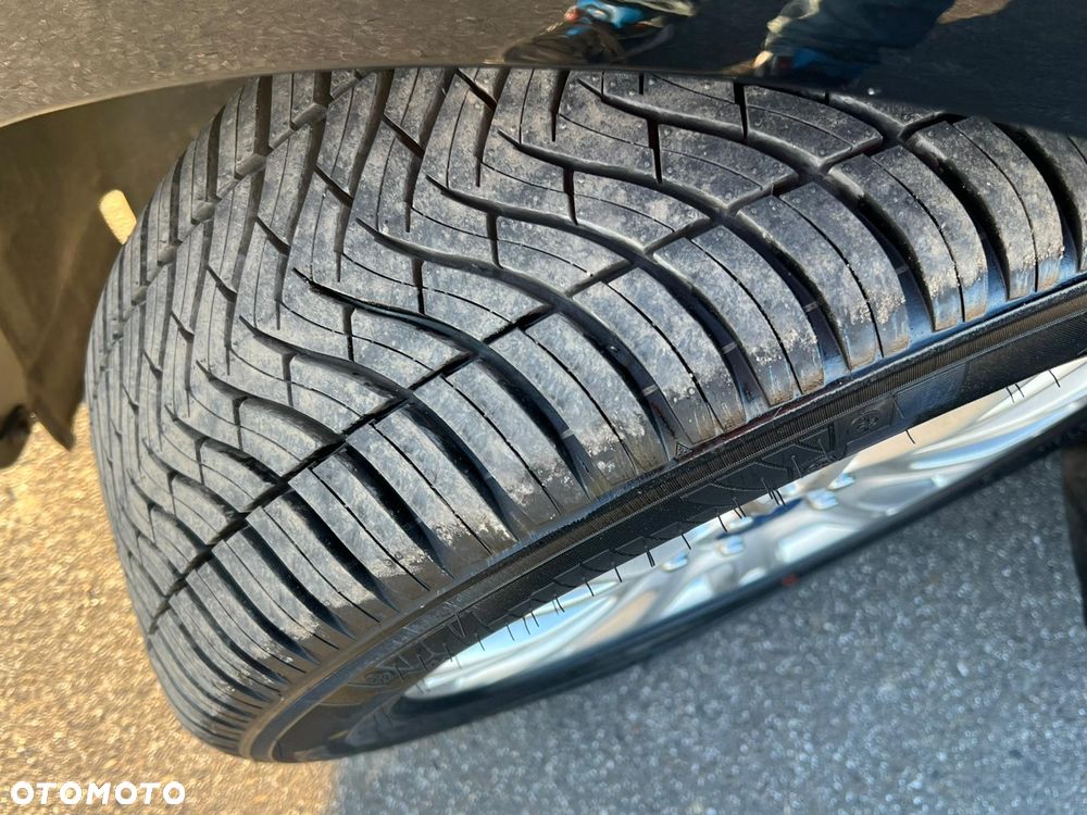 Ford C-MAX 2.0 TDCi Titanium - 13