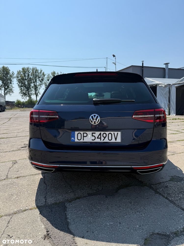 Volkswagen Passat 2.0 TDI Bi-Turbo BMT 4Mot Highline DSG - 4