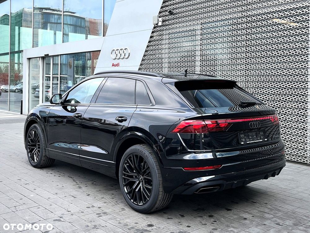 Audi Q8 - 7
