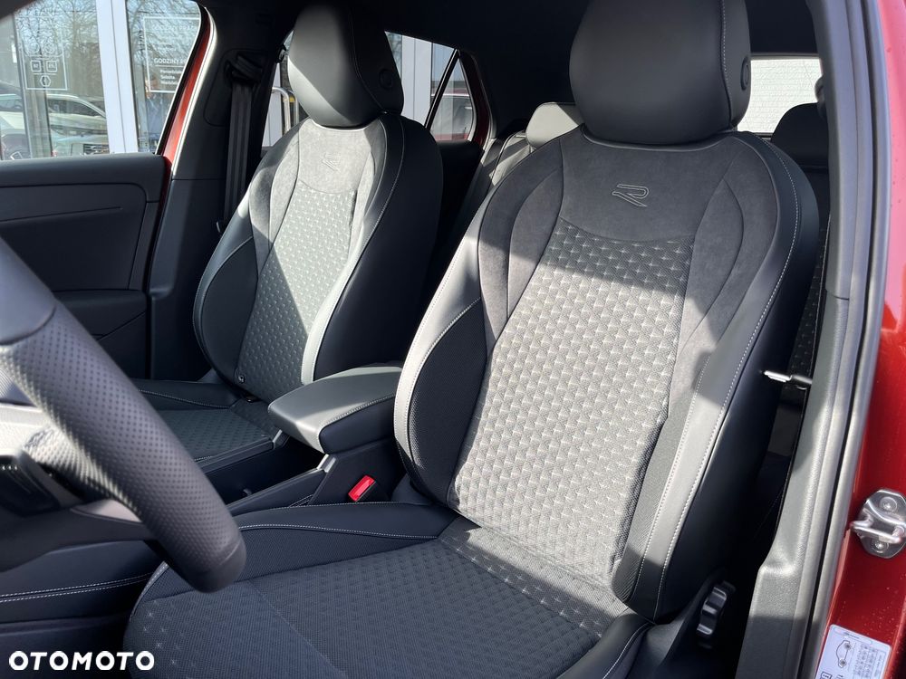 Volkswagen T-Roc 1.5 eTSI OPF DSG R-Line - 18