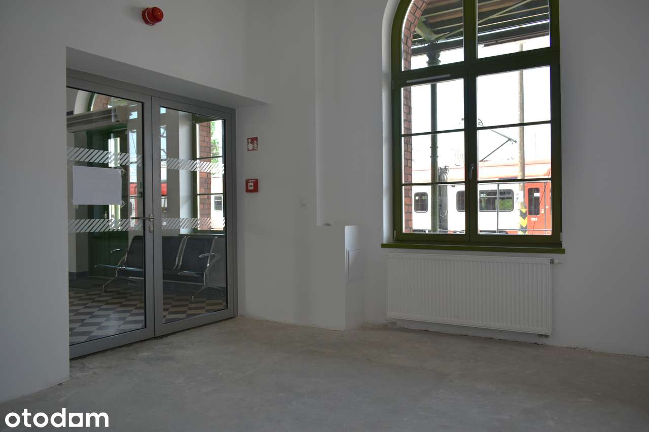 Nowoczesny lokal na parterze w nowo wyremontowanym dworcu PKP Mogilno! - Pełny obrazek: 2/5