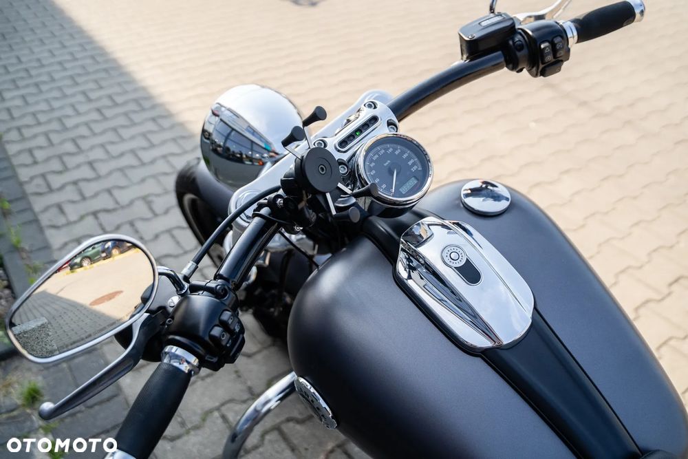 Harley-Davidson Softail Breakout - 6