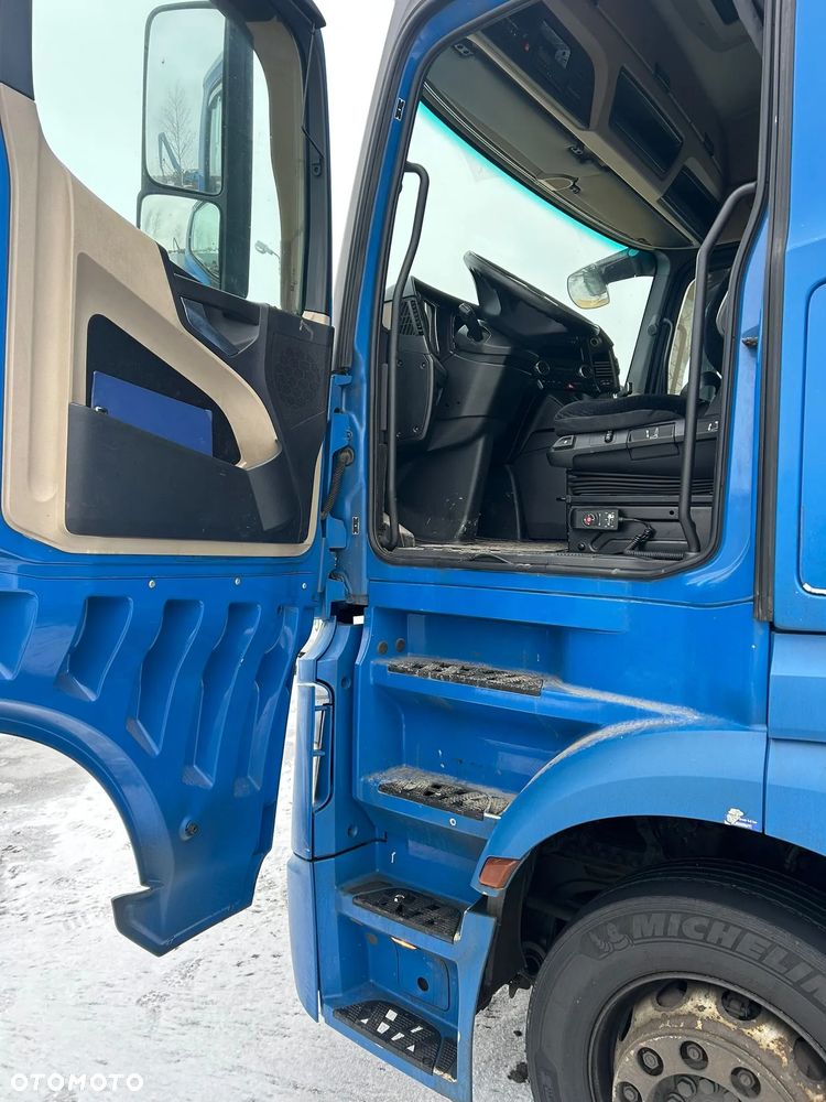 Mercedes-Benz Actros 1833 - 12