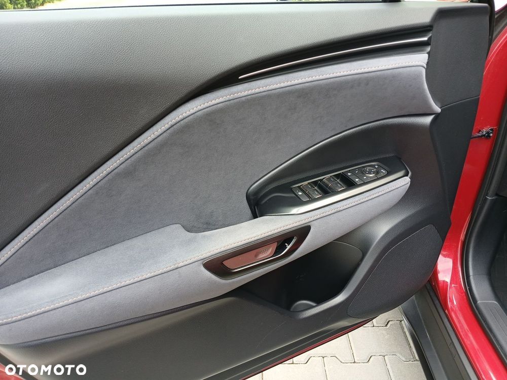 Lexus LBX 1.5 Hybrid Cool AWD - 11