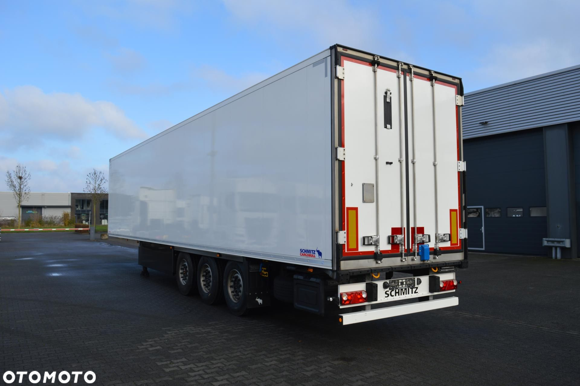 Schmitz Cargobull FP 60 Carrier Vector 1550 - 7