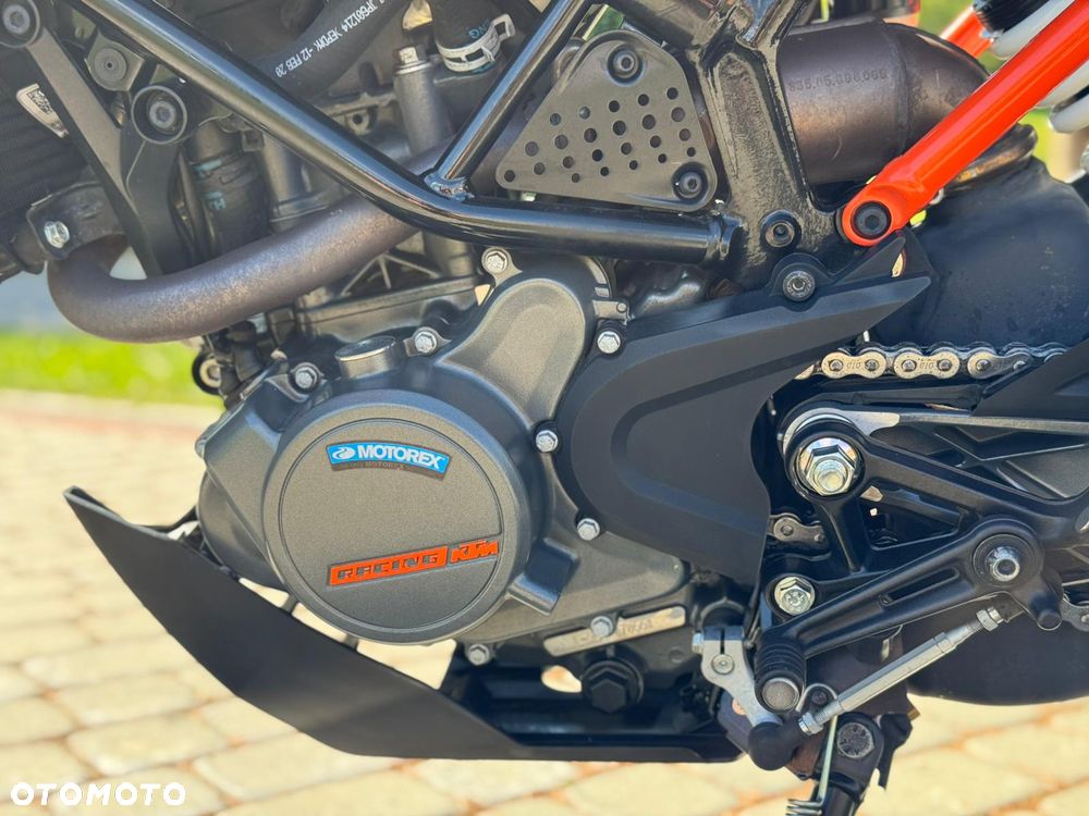 KTM Duke 125 - 13
