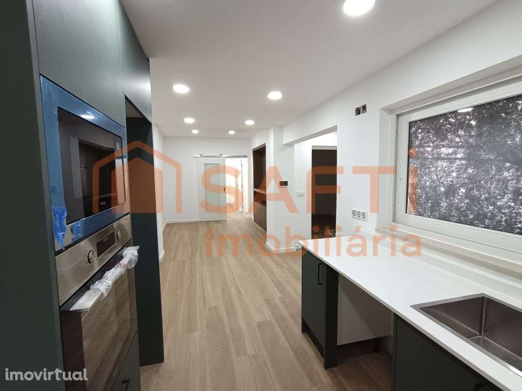 Moradia T3 em Riachos, Torres Novas - Grande imagem: 5/34