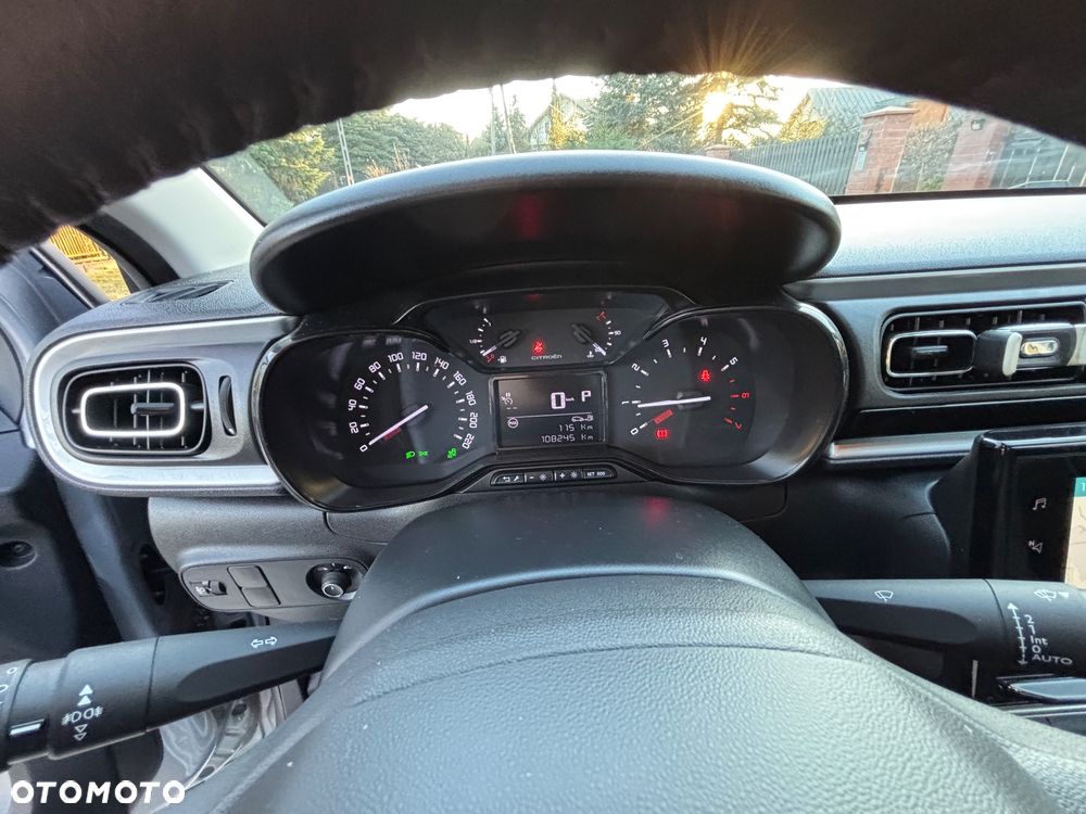 Citroën C3 Pure Tech 110 S&S EAT6 MAX - 10