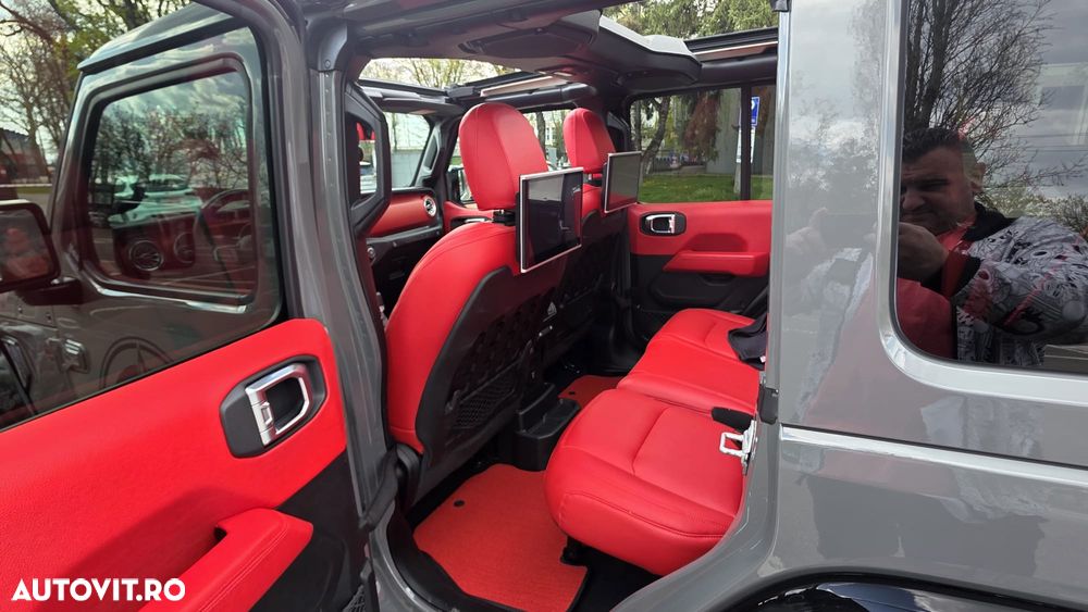 Jeep Wrangler 2.0 Turbo AT8 Rubicon - 11