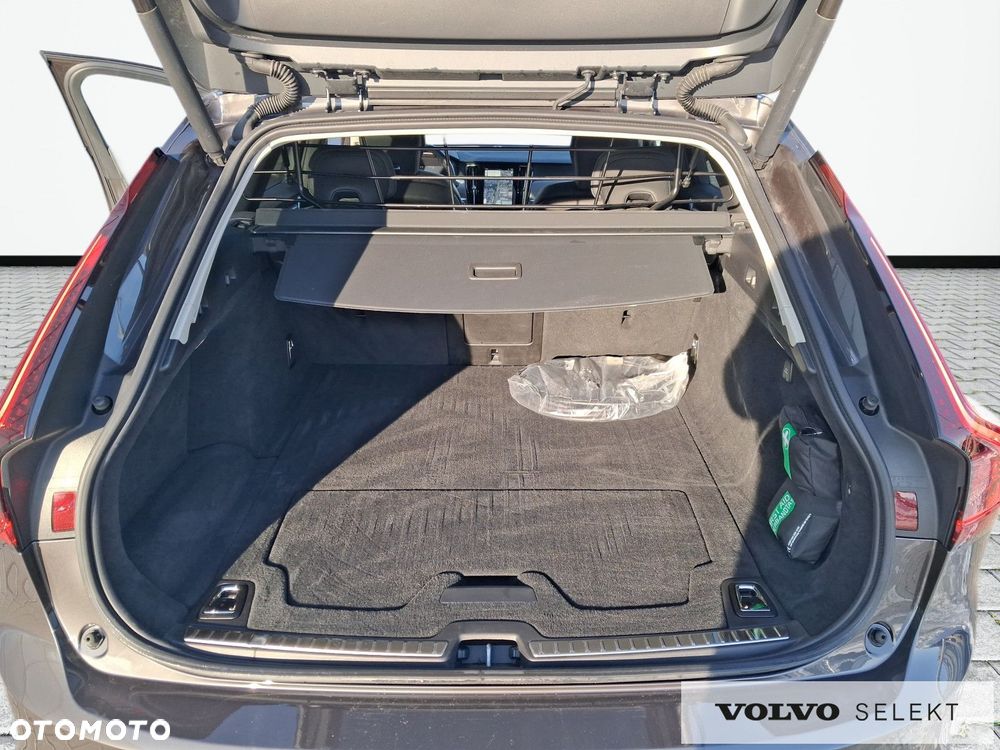 Volvo V90 - 28