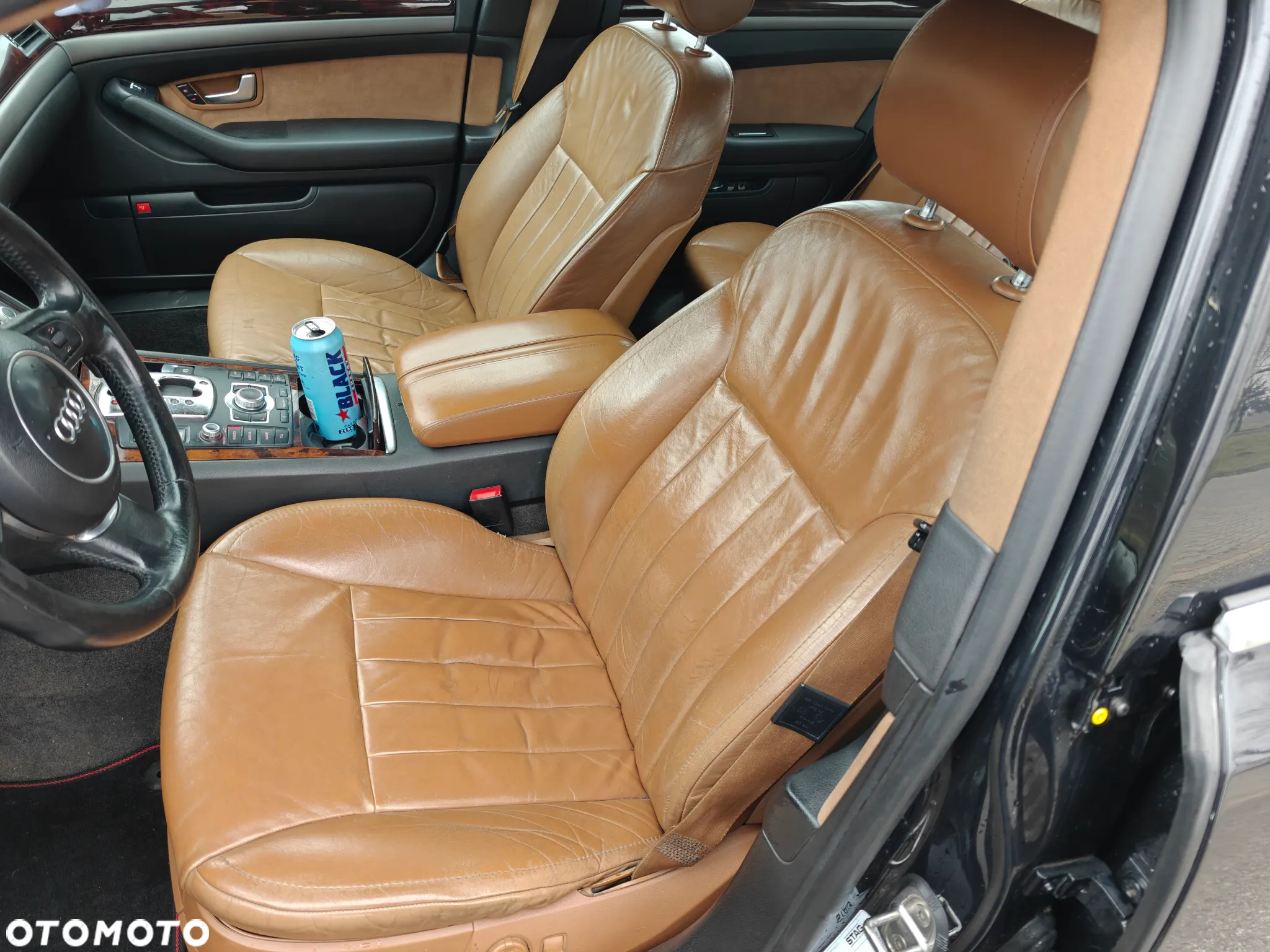 Audi A8 4.2 Quattro - 14