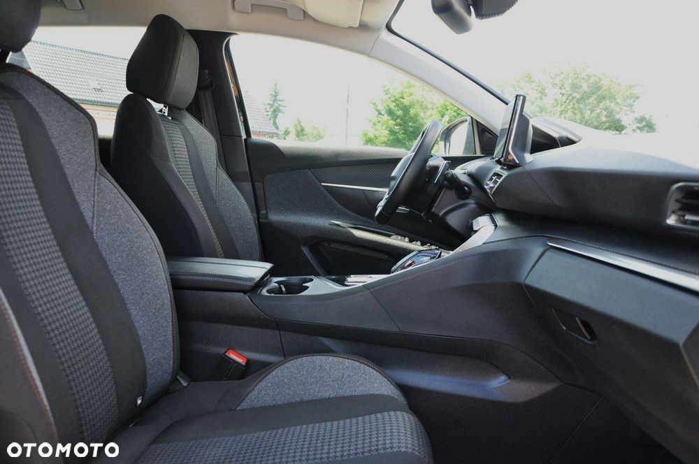 Peugeot 3008 PureTech 130 Stop & Start GPF EAT8 Active Business-Paket - 15