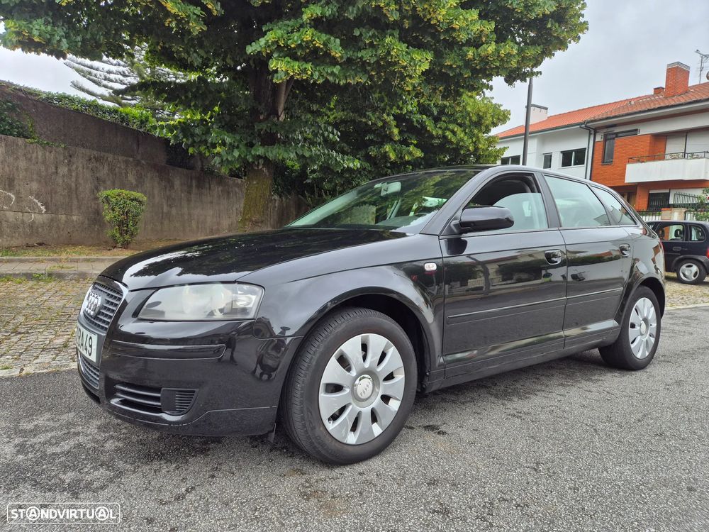 Audi A3 Sportback 1.9 TDi Ambiente - 11