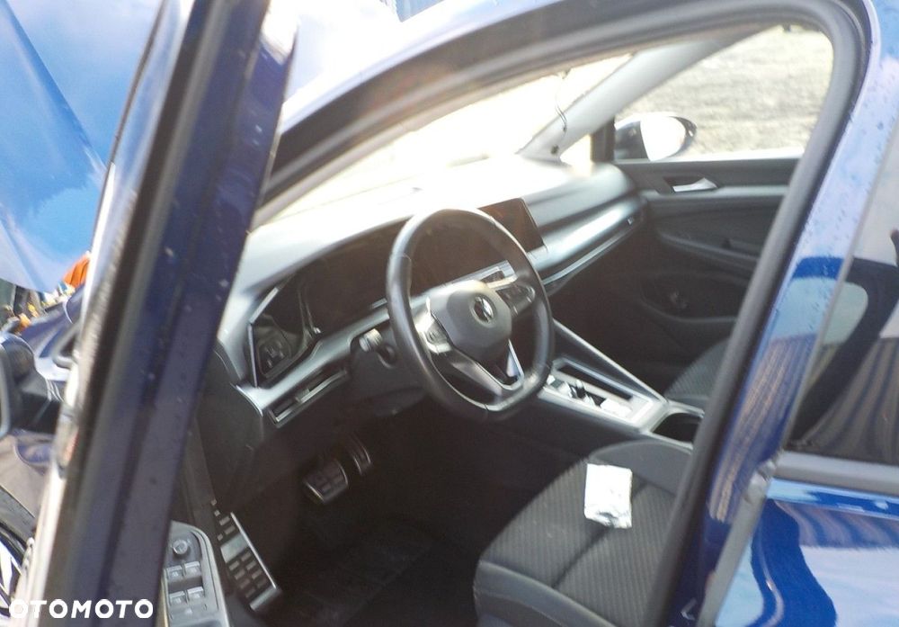 Volkswagen Golf - 27