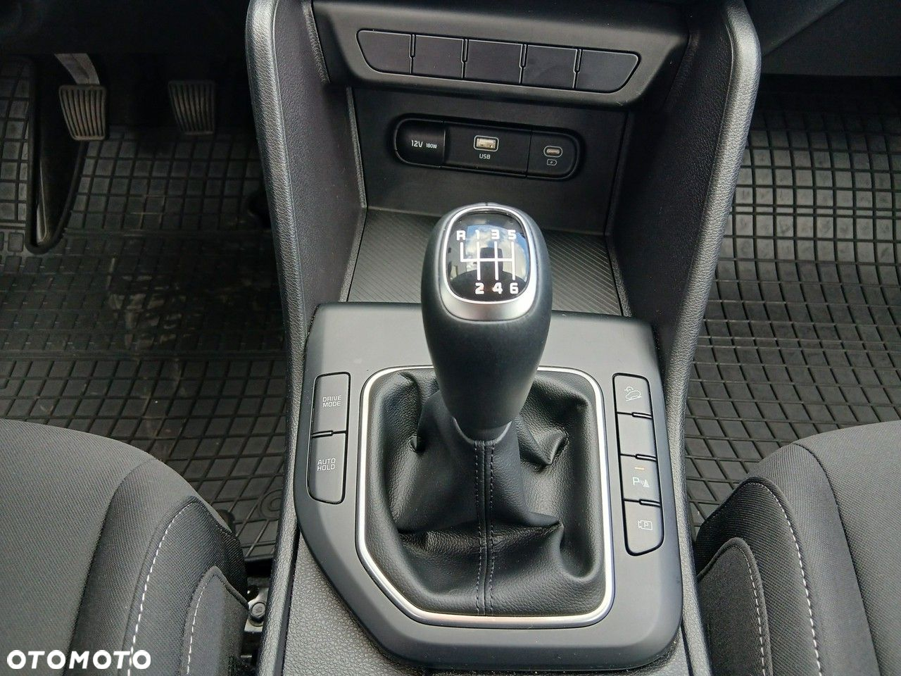 Kia Sportage - 18