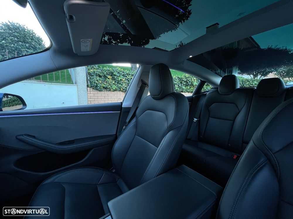 Tesla Model 3 Tração Traseira Premium - 26