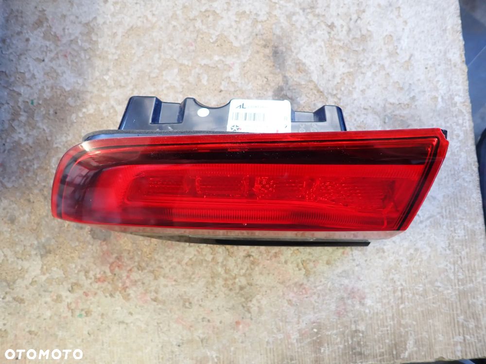 JEEP CHEROKEE LAMPA PRAWY TYŁ EUROPA - 2