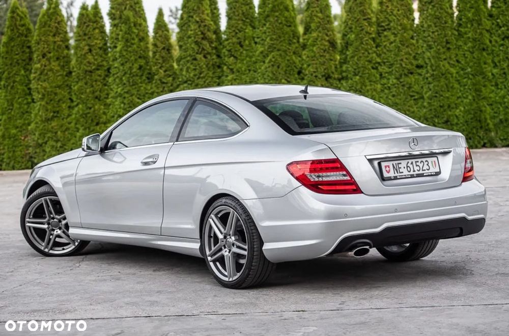 Mercedes-Benz Klasa C 200 Coupe 7G-TRONIC Edition - 11