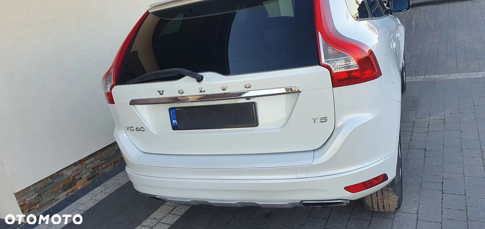 Volvo XC 60 - 8