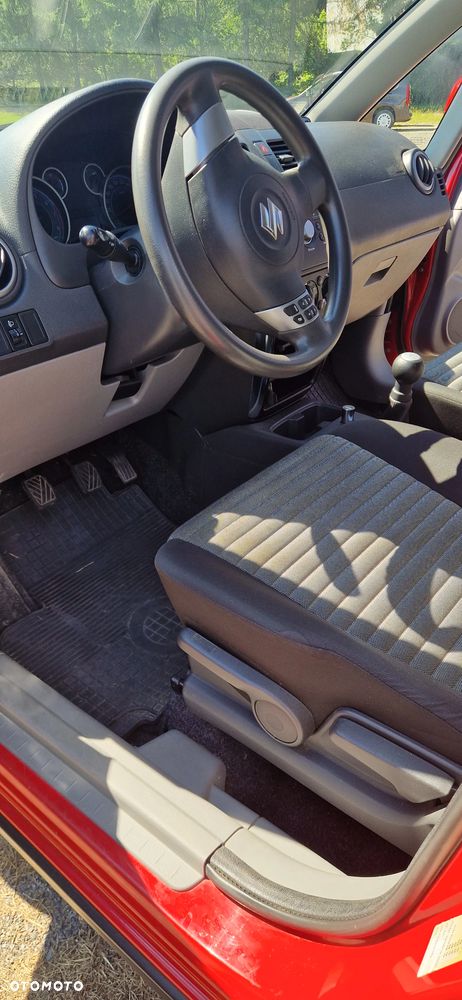 Suzuki SX4 1.6 Comfort 4WD - 14