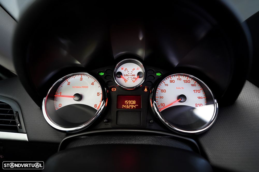 Peugeot 207 CC 1.6 HDi Sport FAP - 16