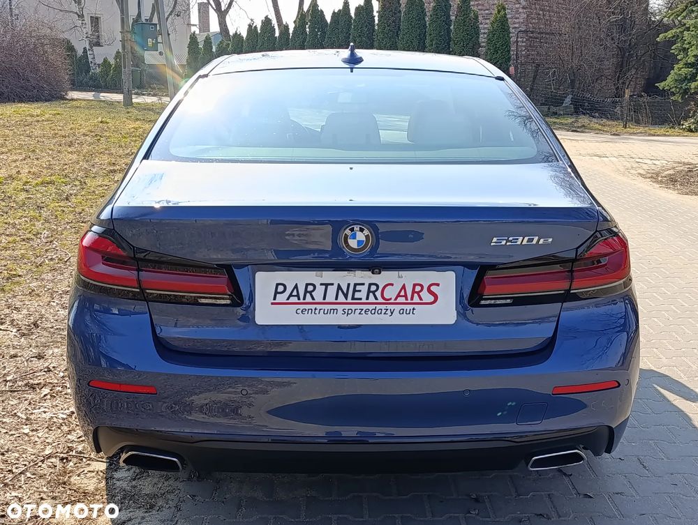 BMW Seria 5 530e - 9