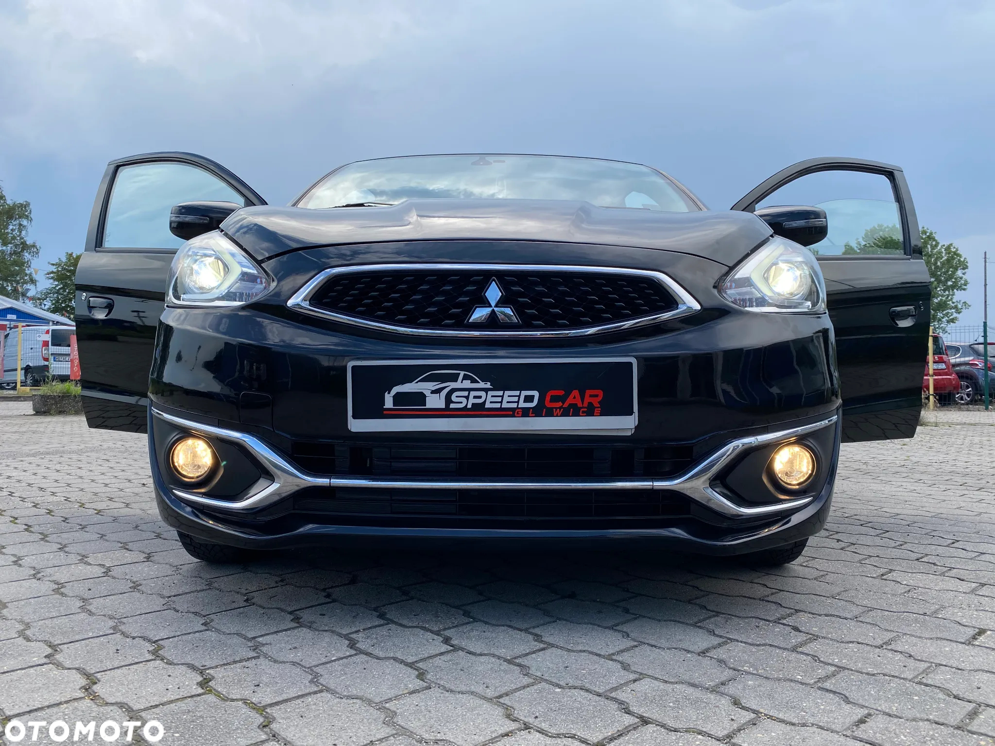 Mitsubishi Space Star 1.2 AS&G Intense - 2