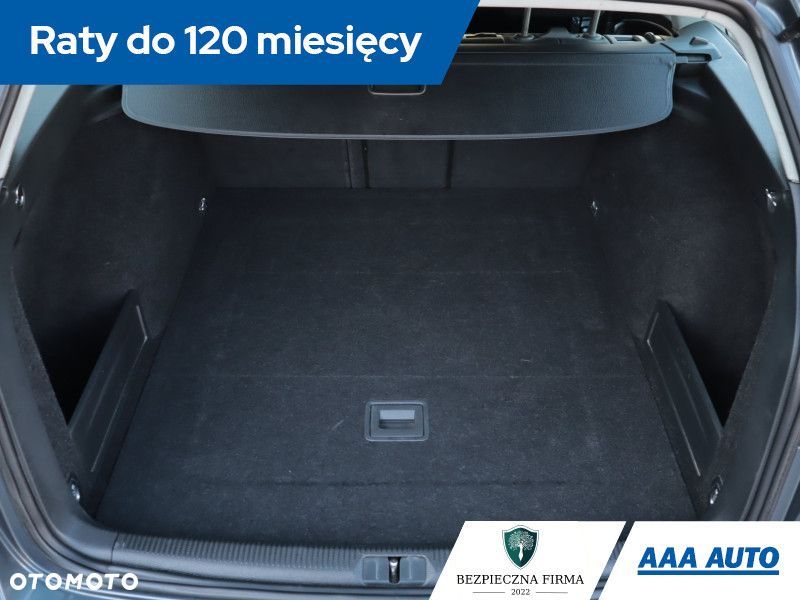 Volkswagen Passat Variant - 15