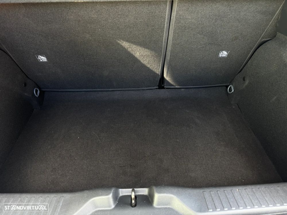 Citroën e-C3 44 kWh Autonomia Conforto Max - 35