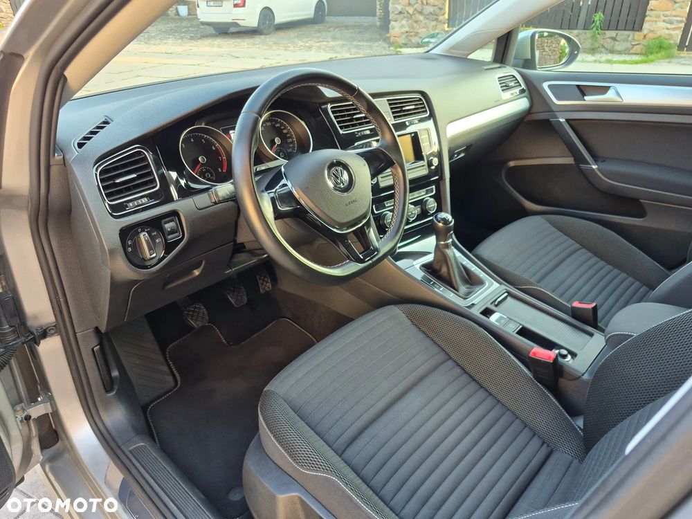 Volkswagen Golf 1.2 TSI BlueMotion Technology Cup - 8