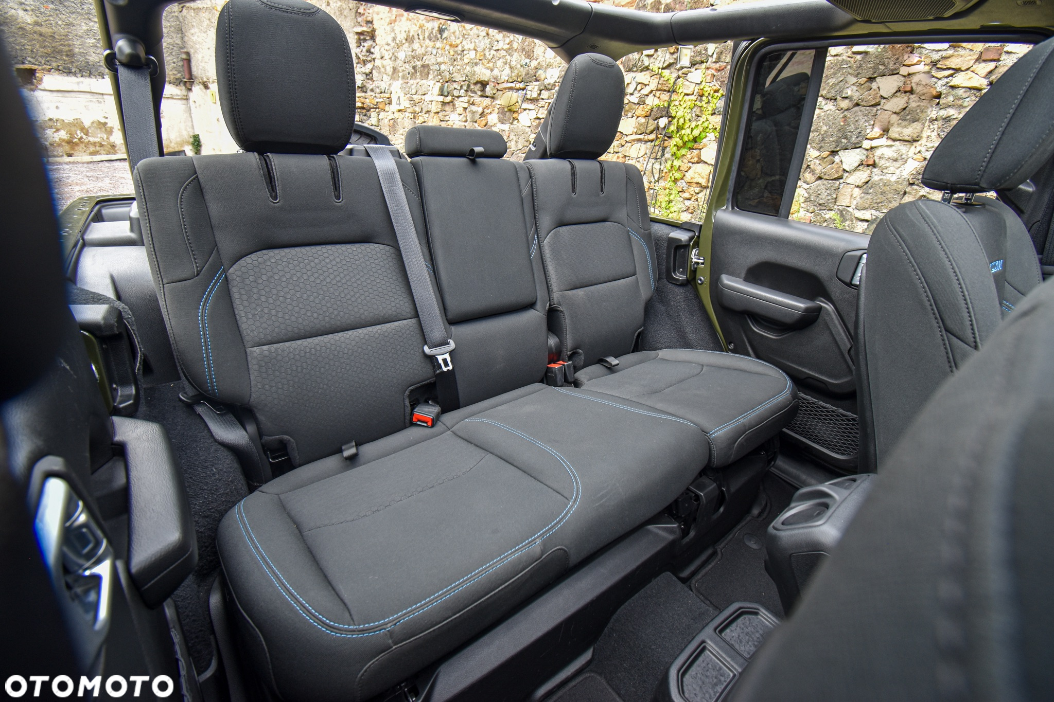 Jeep Wrangler - 17