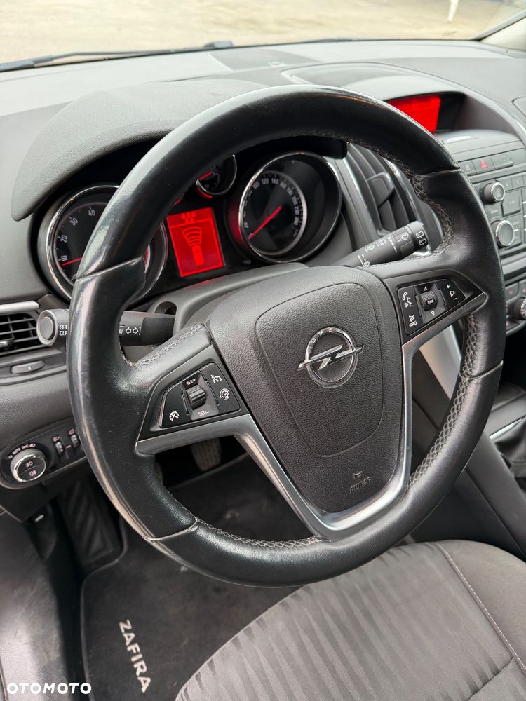 Opel Zafira - 7