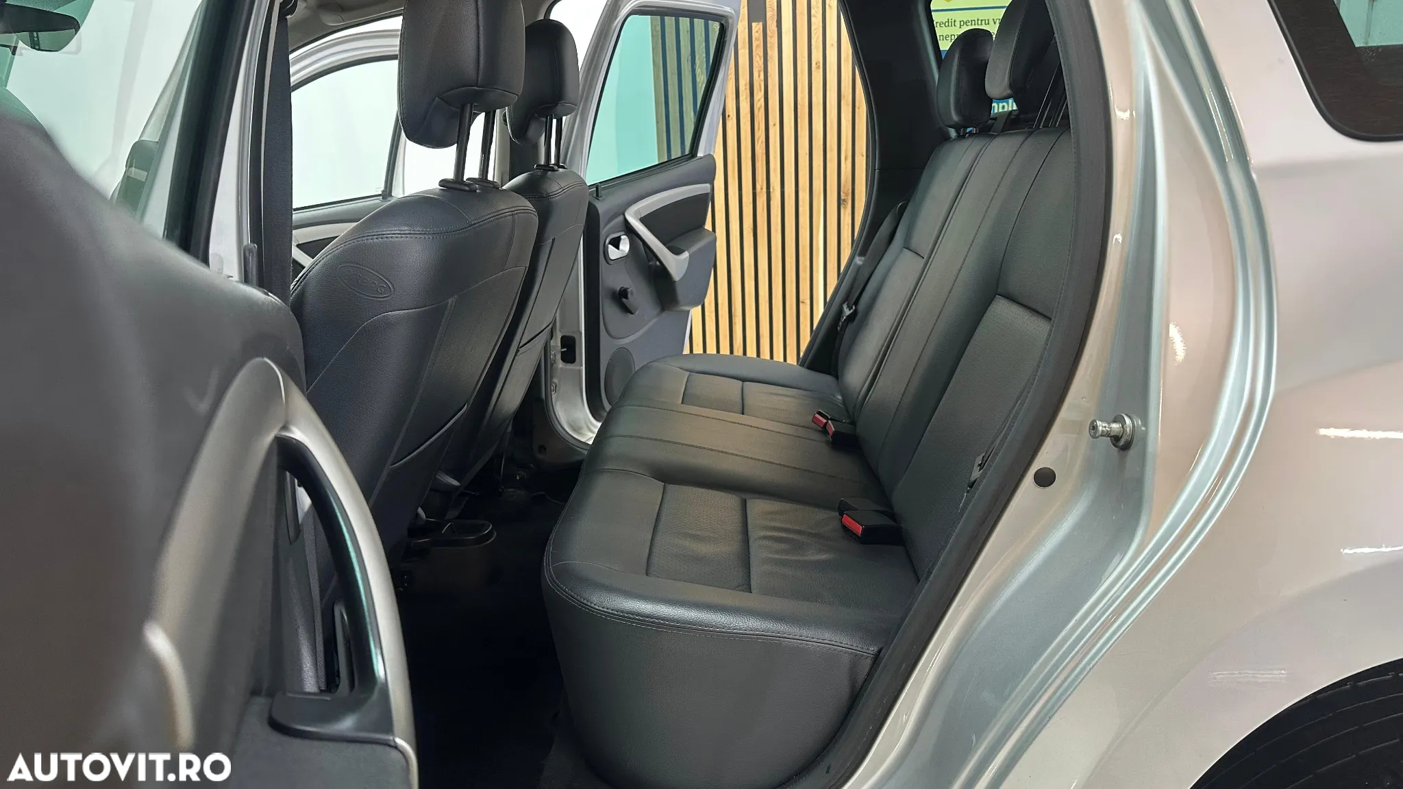 Dacia Duster 1.6 4x2 Ambiance - 18