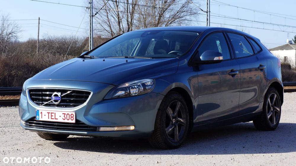 Volvo V40 D2 - 4