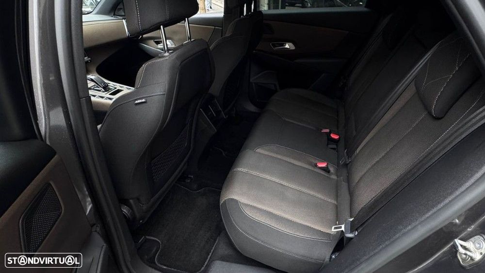 DS DS7 Crossback 1.5 BlueHDi Bastille+ EAT8 - 10