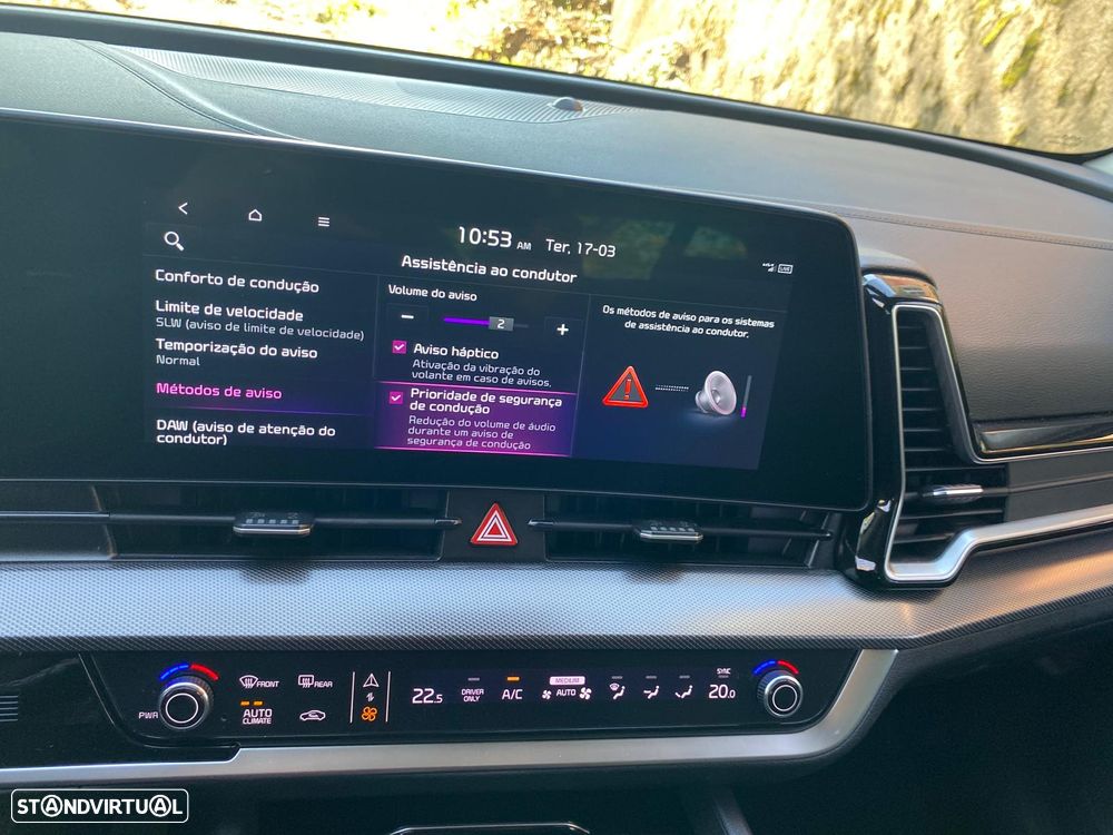 Kia Sportage 1.6 T-GDi HEV Tech - 31