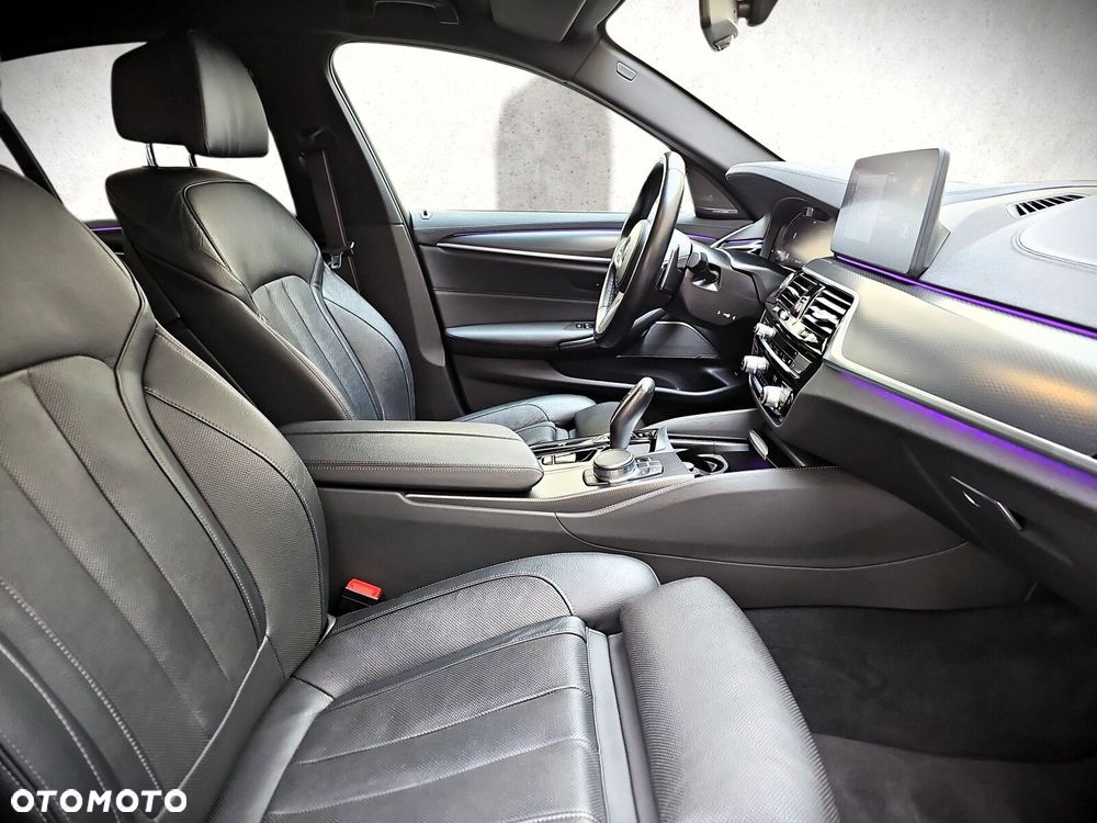 BMW Seria 5 - 13