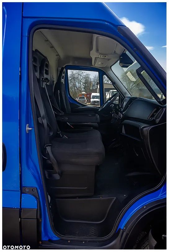 Iveco 50c17 - 16