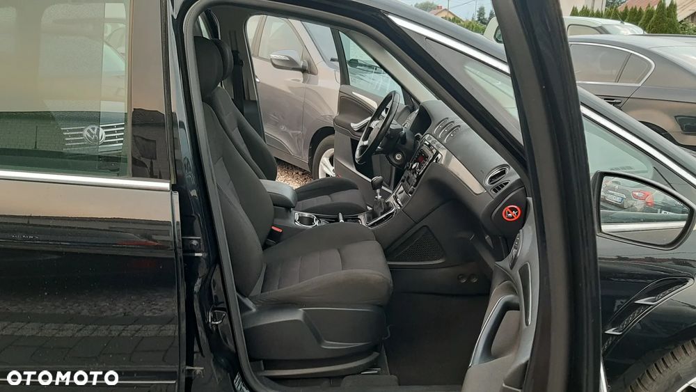 Ford S-Max - 18
