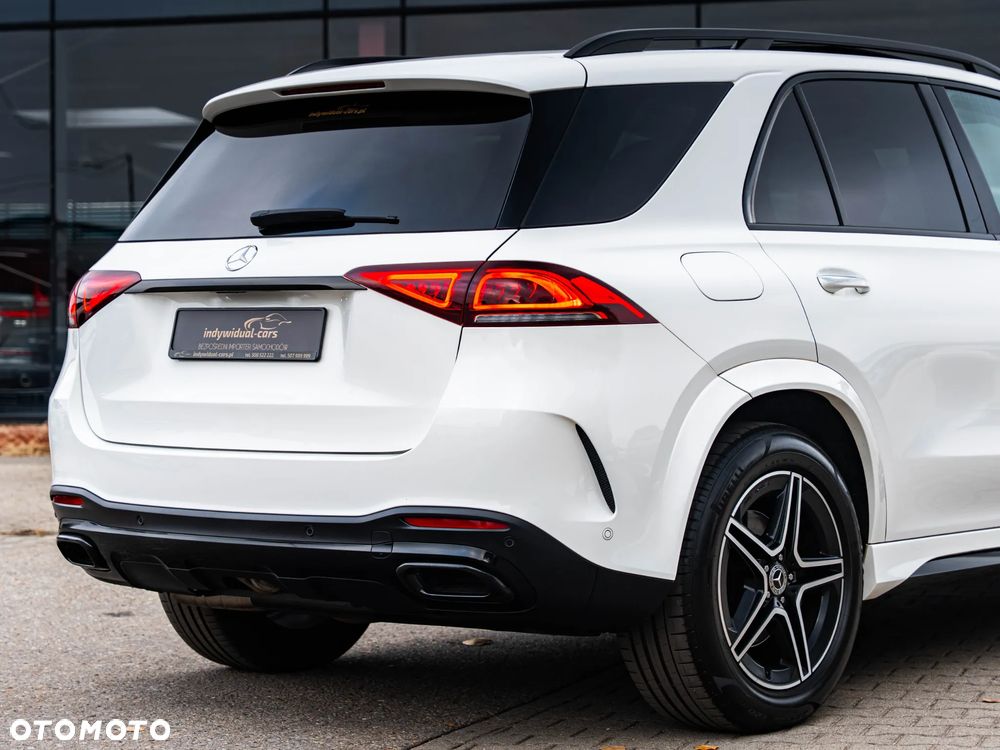 Mercedes-Benz GLE 300 d 4Matic 9G-TRONIC AMG Line - 14
