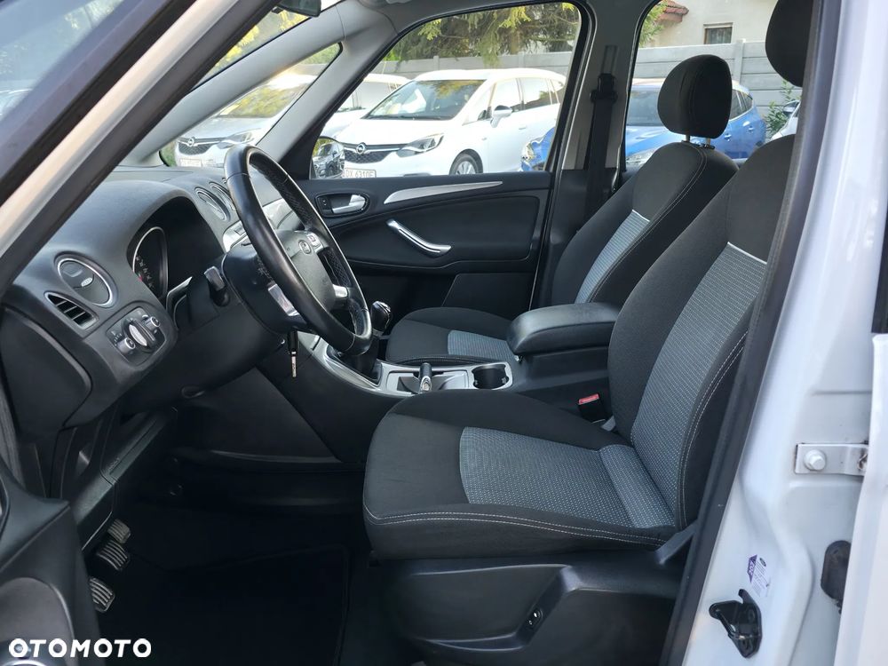 Ford Galaxy 2.0 Champions Edition - 10