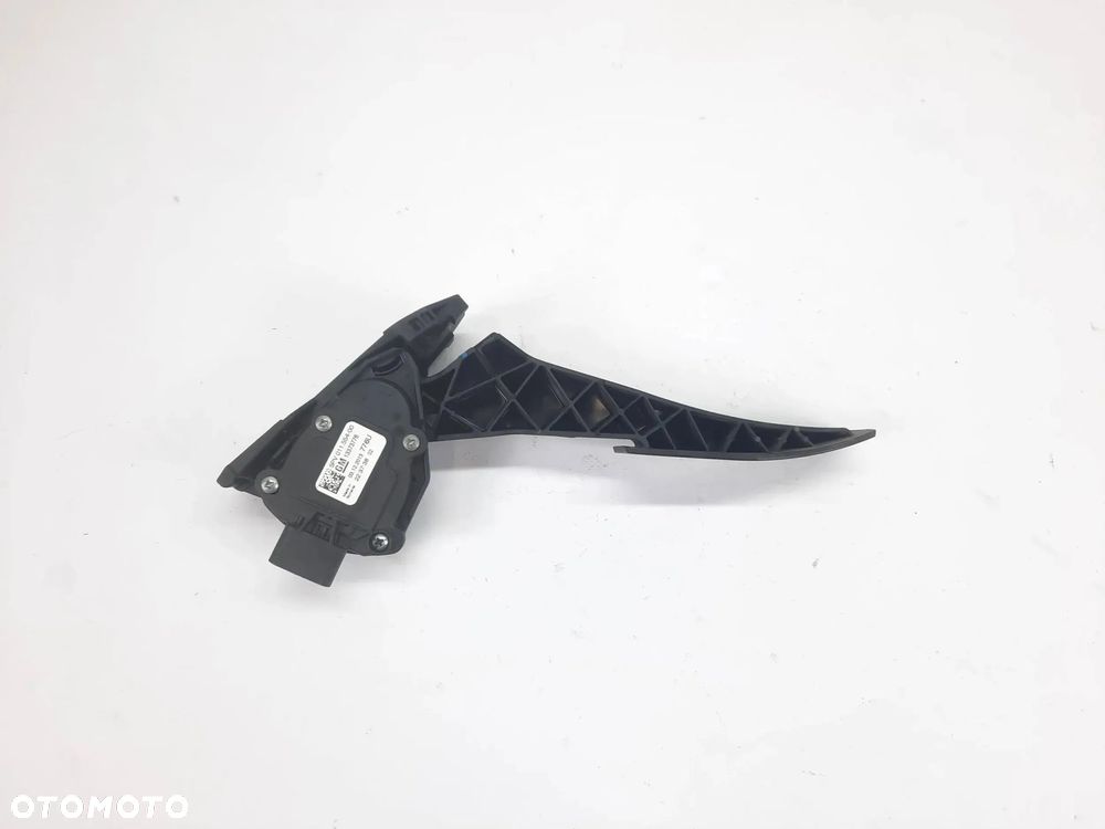 PEDAŁ GAZU POTENCJOMETR OPEL ASTRA K 13373776 - 1