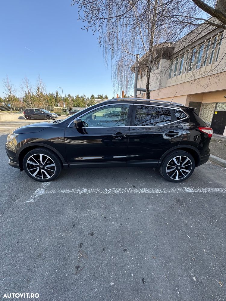 Nissan Qashqai 1.6 DCI Start/Stop X-TRONIC Tekna - 3