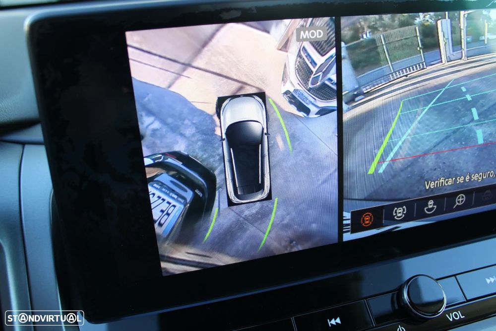 Nissan Qashqai 1.3 DIG-T Advance Xtronic - 30