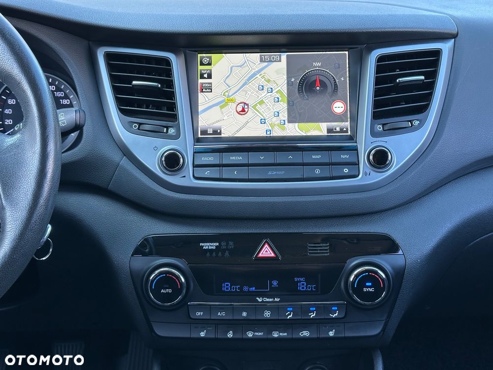 Hyundai Tucson 1.7 CRDI BlueDrive Comfort 2WD - 31