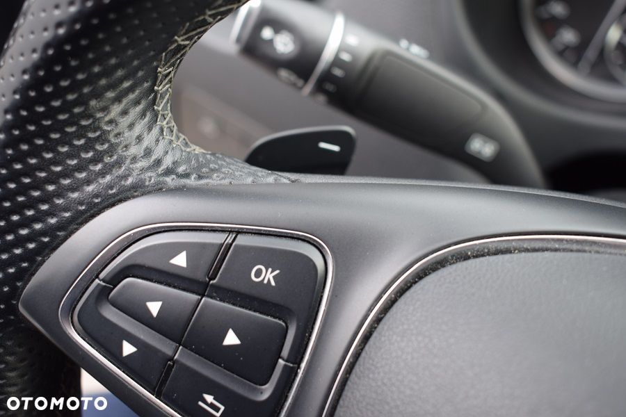 Mercedes-Benz VITO - 18