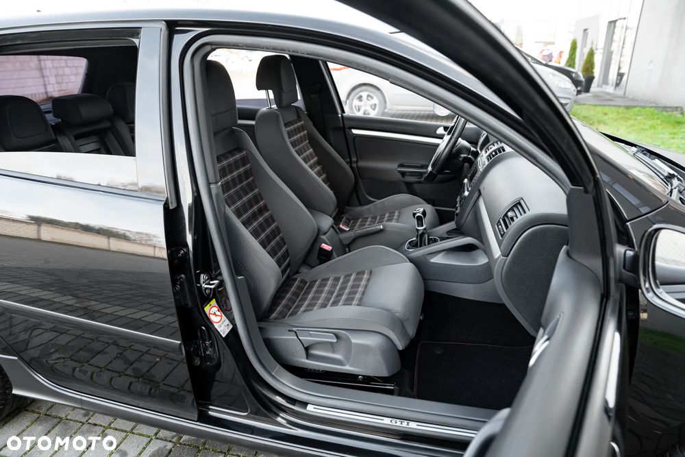 Volkswagen Golf 2.0 GTI - 20