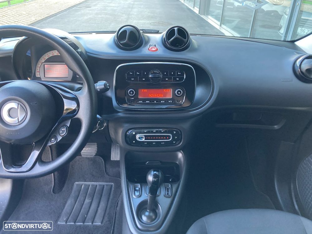 Smart ForFour EQ - 16
