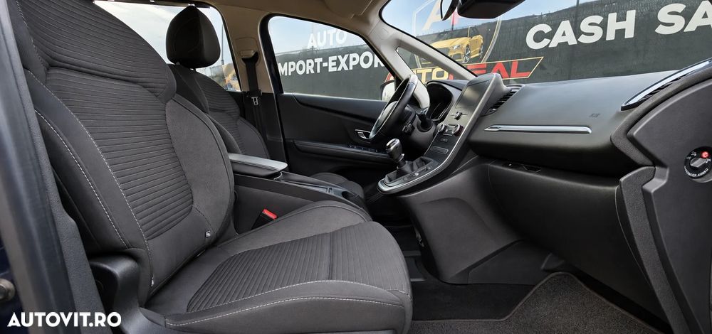 Renault Scenic ENERGY dCi 130 INTENS - 11