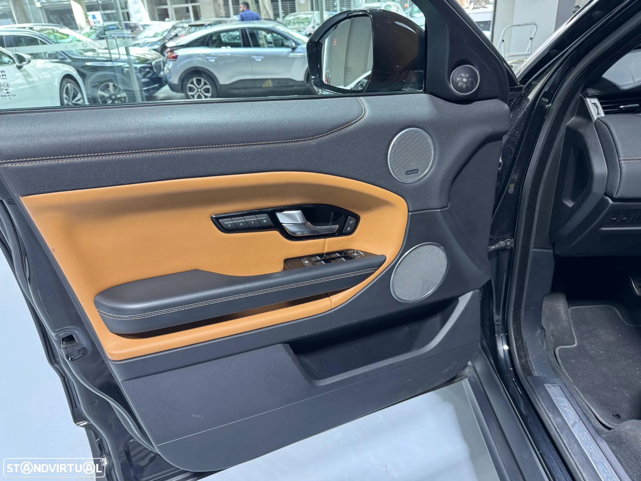 Land Rover Range Rover Evoque 2.0 D180 AWD HSE Auto - 15